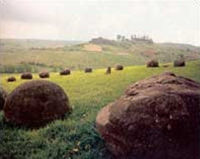 PORTUGAL STONE BALLS