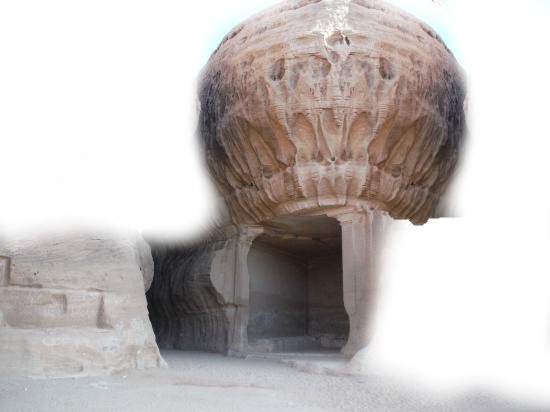 MADAIN_SALEH_GENERATOR13D_INSIDE.jpg (32133 bytes)