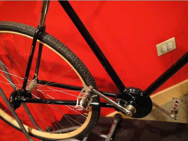 Pierce Cycle Company Hygienic cushion frame drivetrain
