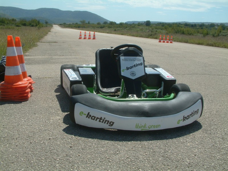 2.jpg (140049 bytes)