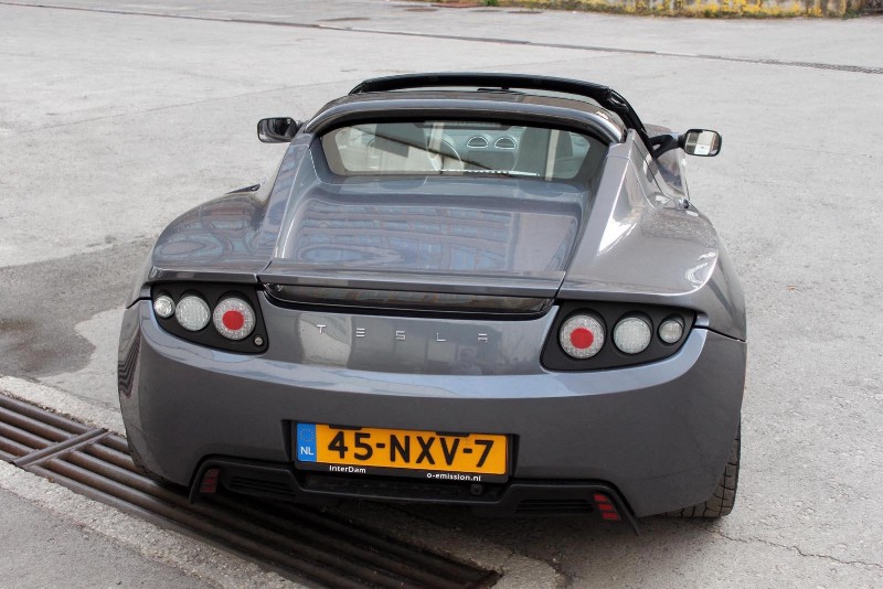 TESLA ROADSTER -SARAJEVO