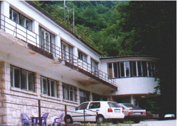 hotel_Borasnica.jpg (38198 bytes)