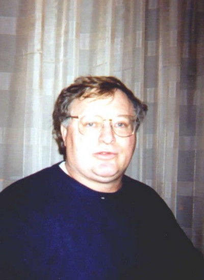 mike_flat.jpg (34946 bytes)