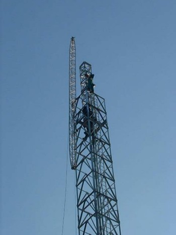 lifting6_mastparts_pristina.jpg (23450 bytes)