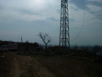 mast_bottom_view_pristina.jpg (21276 bytes)