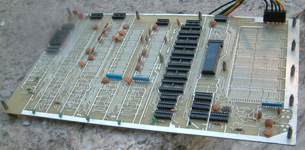 IRIS8 MOTHERBOARD
